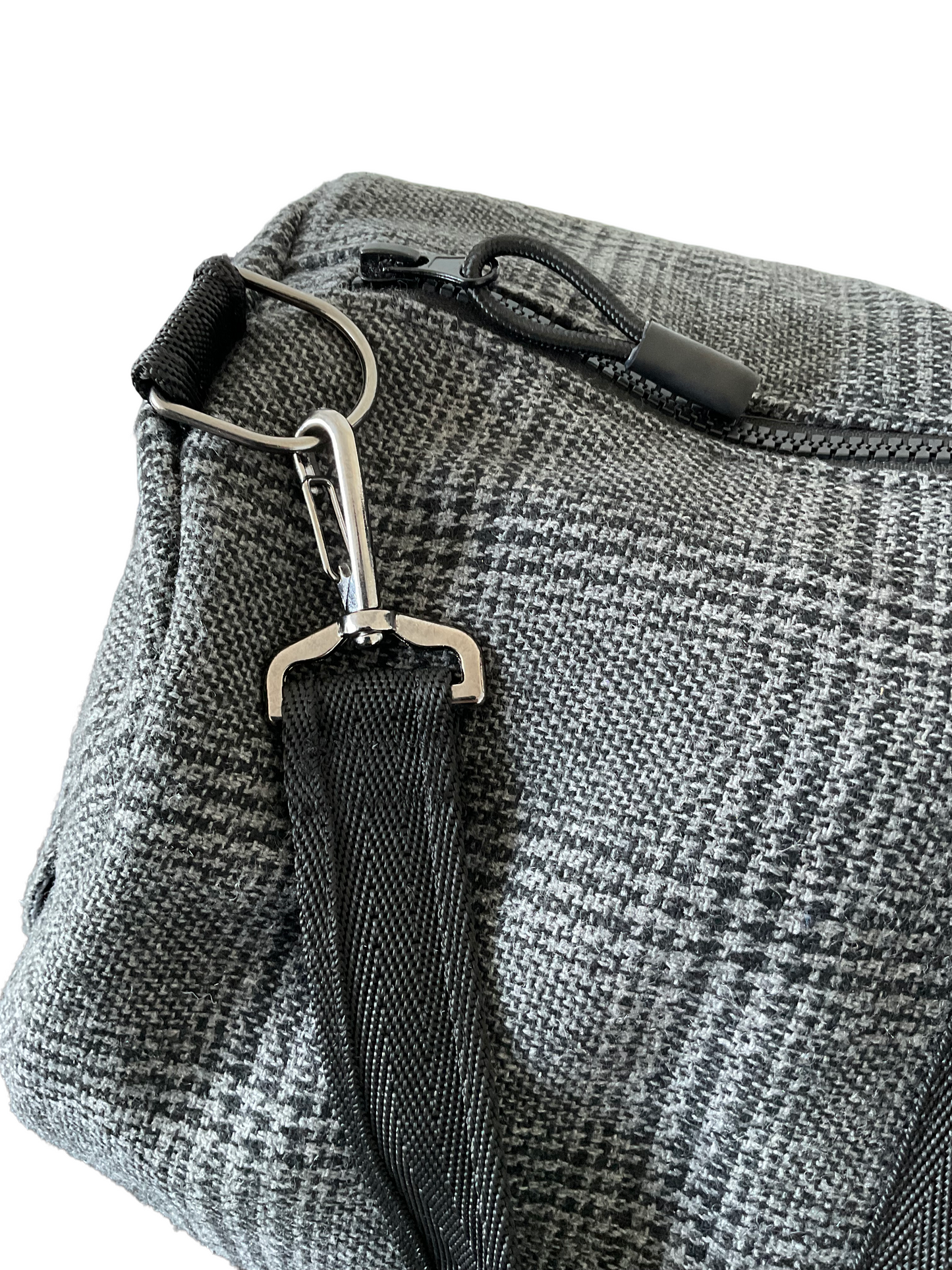 Check Weekender